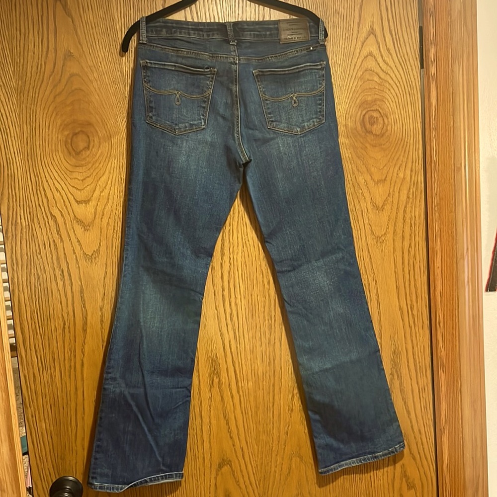 Lucky Brand Lolita Boot jeans 6/28 Ankle. 2 pairs available.